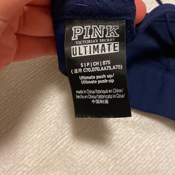 PINK/ VS ultimate criss cross bra size small - Picture 4 of 6